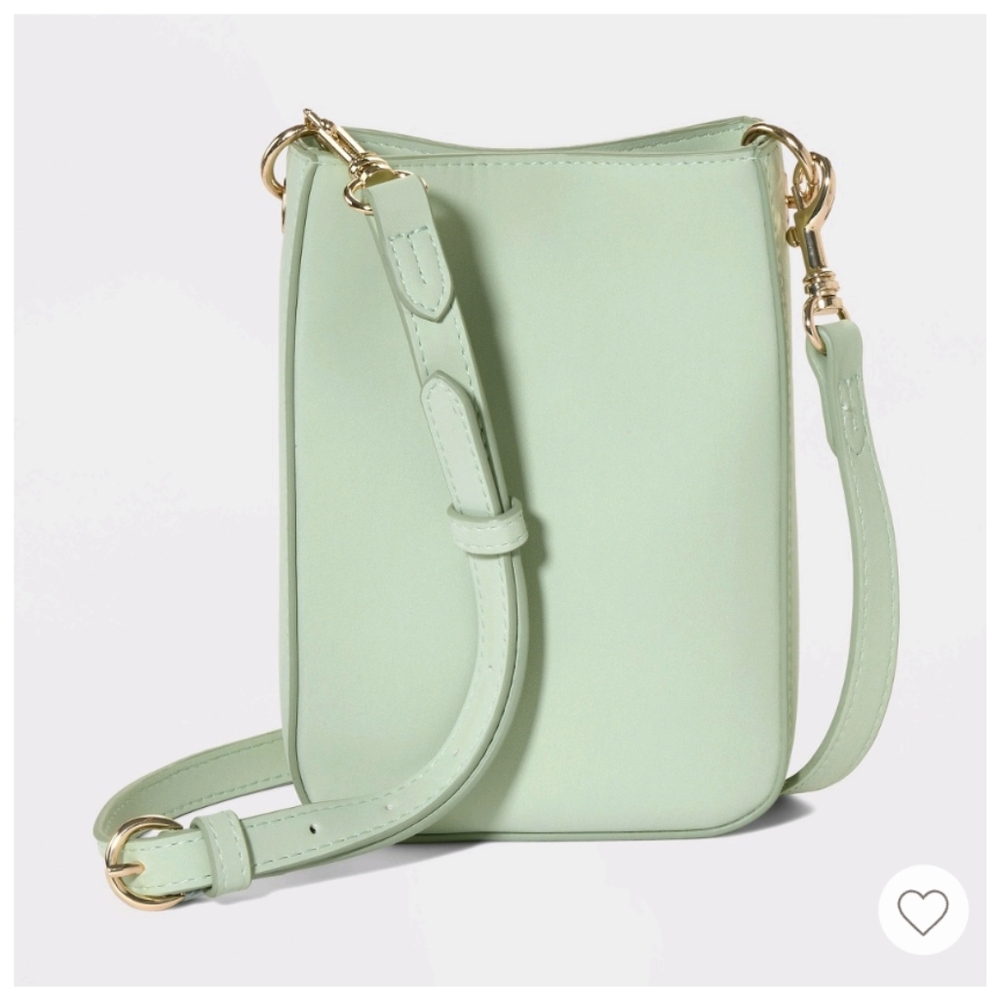 Target Universal Thread crossbody phone bag